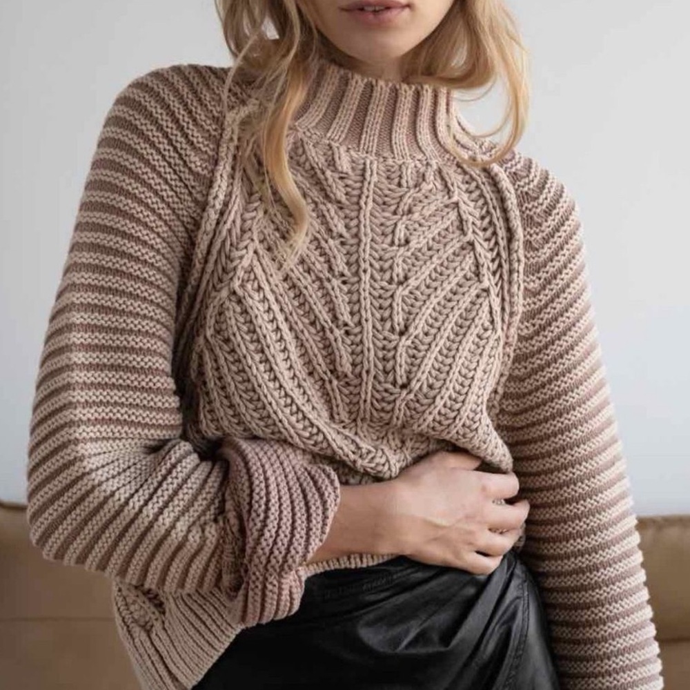 Free People Neutral Cable Knit Turtleneck Sweater in Light Beige XS